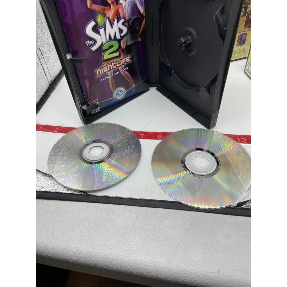 The Sims 2 PC Lot‎ of 5 Games Seasons Nightlife Double Deluxe Glamour Fashion